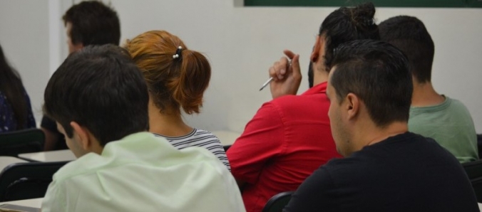 Estudantes precisam ficar atentos para renova��o do FIES