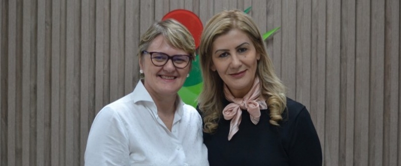 Valoriza��o e preserva��o da mem�ria na educa��o � pauta em visita da deputada Luciane Carminatti