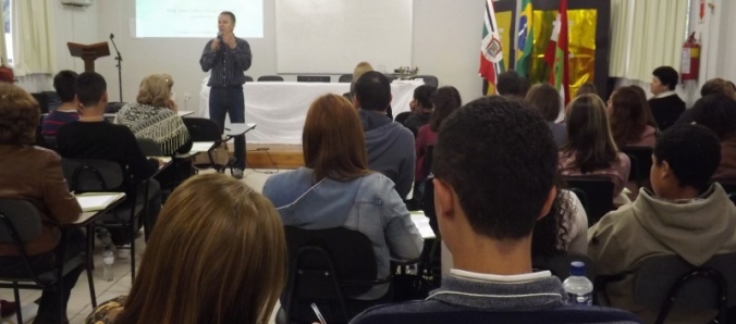 Professor profere palestra em etapa regional de Confer�ncia Nacional