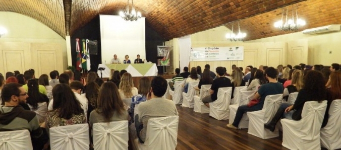 Simp�sio discute alternativas de tratamento para doen�as cr�nicas degenerativas