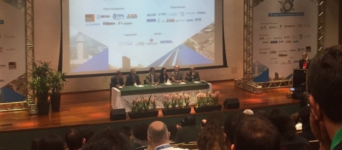 Professoras apresentam trabalho em Congresso Brasileiro de Educa��o de Engenharia