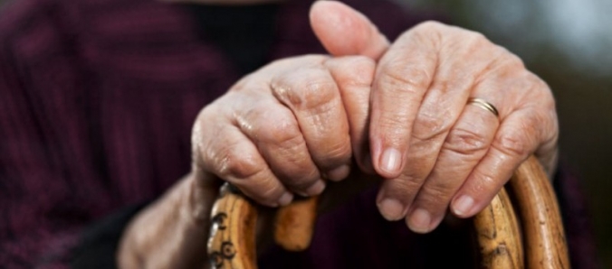 Livro traz pesquisas de alunos de Psicologia sobre os sentimentos dos idosos