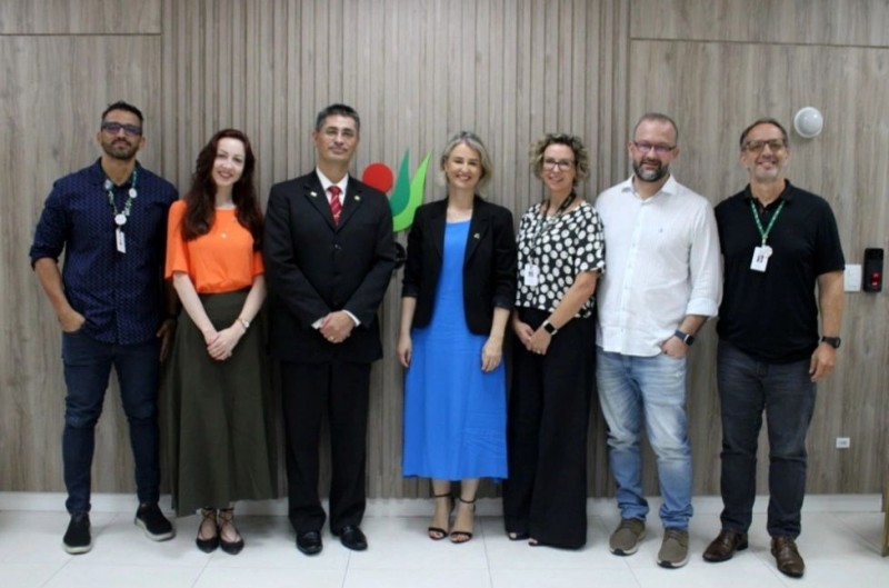 Lngua coreana como ponte para o crescimento econmico: Unesc firma parceria para ensino do idioma