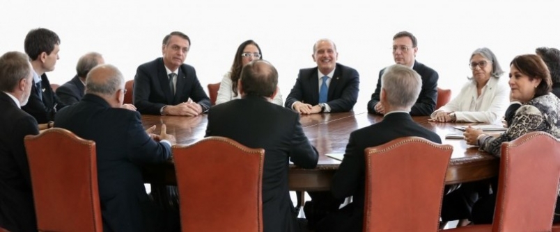 Jair Bolsonaro recebe representantes das universidades comunit�rias de Santa Catarina