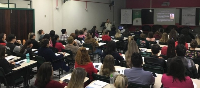 Escola de Inverno do Programa de Resid�ncia Multiprofissional aborda Sa�de da Crian�a e do Adolescente