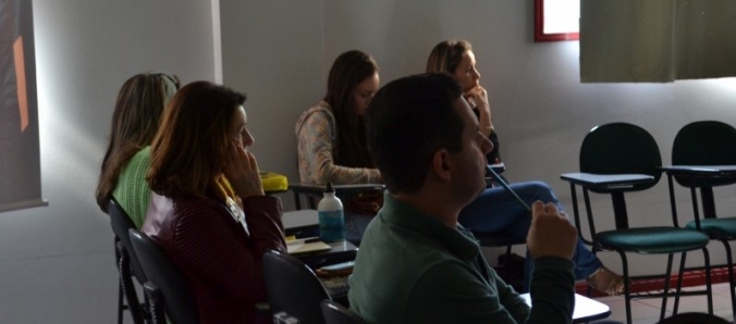 Experi�ncias dos Projetos de Extens�o do Territ�rio Paulo Freire s�o socializadas