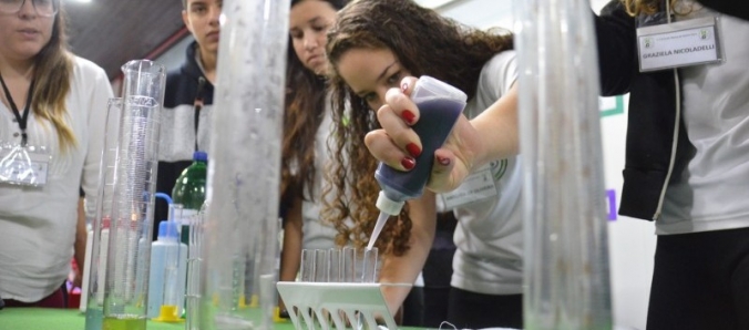 Ideias sustent�veis na Feira de Ci�ncias da Unesc