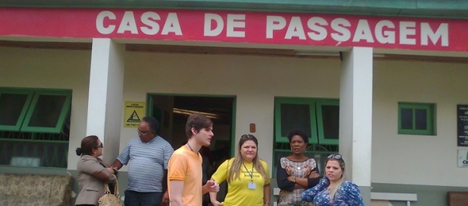 Alunos e professores de Arquitetura e Urbanismo reformam Casa de Passagem S�o Jos�