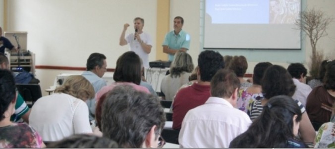 Professores da Unesc falam sobre meio ambiente em evento da Diocese de Cricima