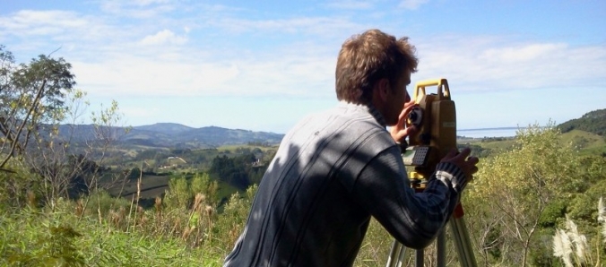 Valorizao do profissional de Engenharia de Agrimensura  tema de seminrio
