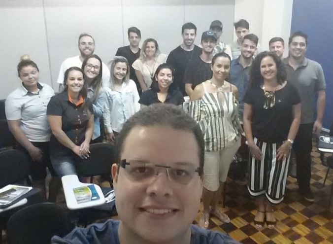 Coordenadora do Curso de Ci�ncias Cont�beis ministra palestra na YesBrasil
