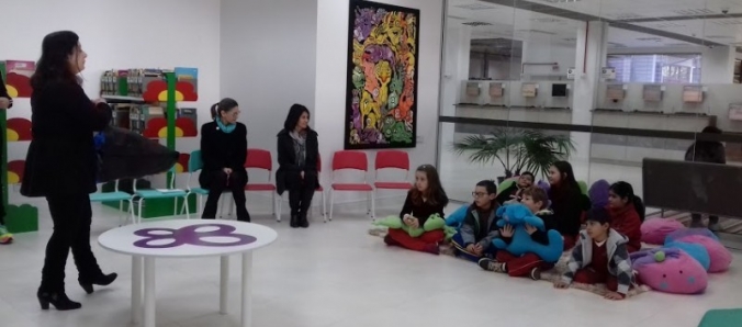 Alunos do Col�gio Unesc participam de conta��o de hist�rias