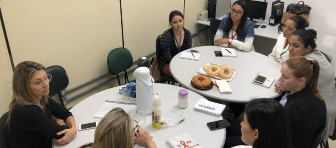 Enfermeiras de Itapema conhecem Ambulat�rio de Feridas