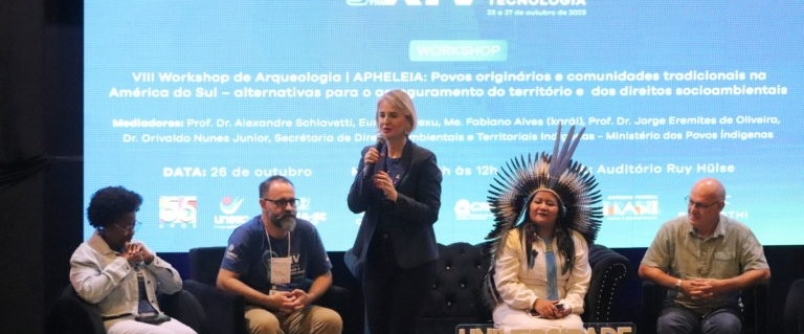 Mesa Redonda discute alternativas para o Asseguramento do Territ�rio e dos Direitos Socioambientais