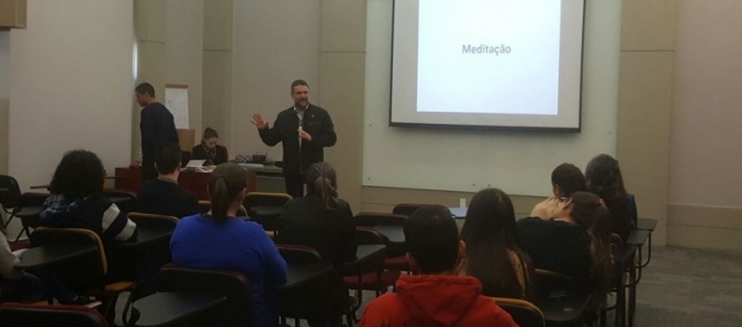 Programa �nima participa da Sipat da empresa La Moda de Crici�ma