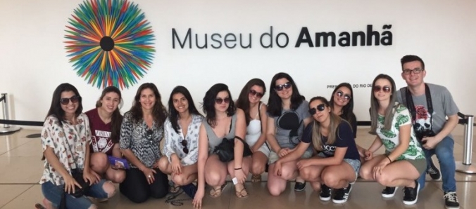 Viagem cultural: Estudantes visitam a Bienal do Livro no Rio de Janeiro