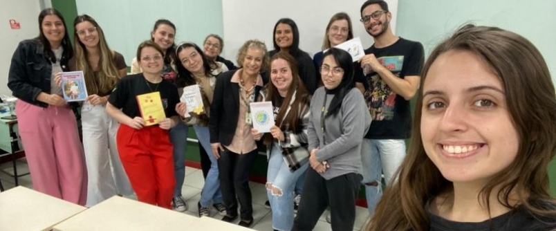 Estudantes de Pedagogia da UNESC Criam Cartilhas na Disciplina de Supervis�o Educacional