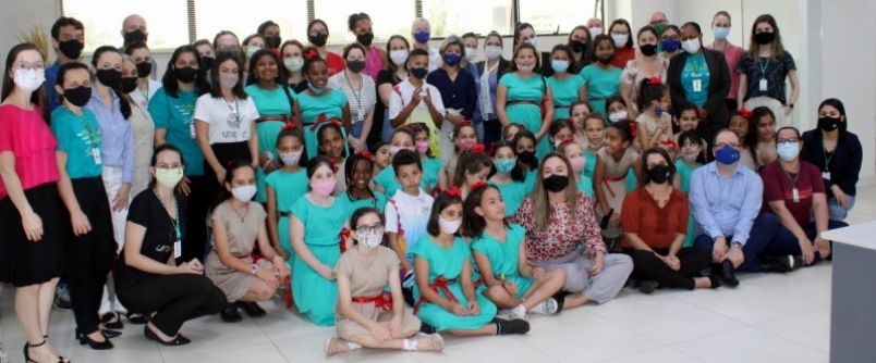 Coral do Bairro da Juventude canta na Unesc