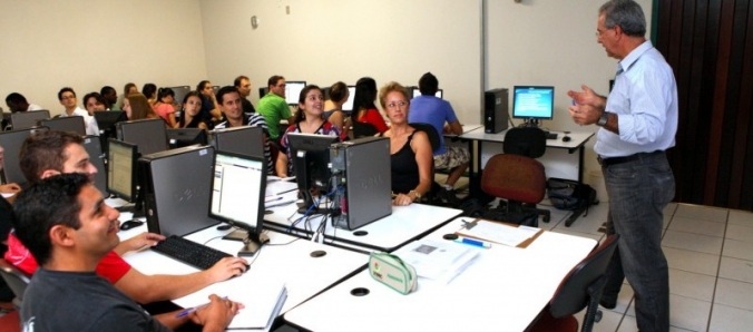 Instituies do sistema Acafe promovem capacitao compartilhada