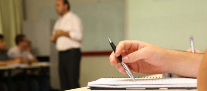 Bolsa de estudo de 70% e curso de extenso gratuito: ltimos dias para participar do Proesde