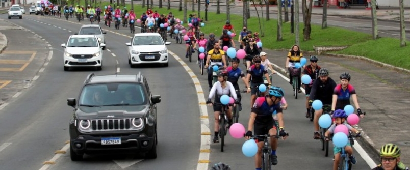 Unesc presente no Passeio de Bike Natal Solid�rio