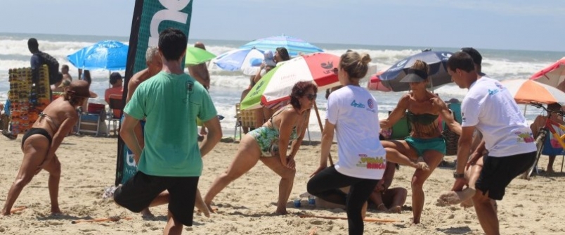 Ver�o Mais Unesc refor�a as atividades de lazer � beira mar