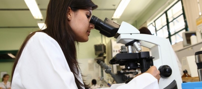 Biomedicina realiza testes de tipo sangu�neo neste s�bado