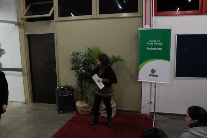 Realease Entre Meios