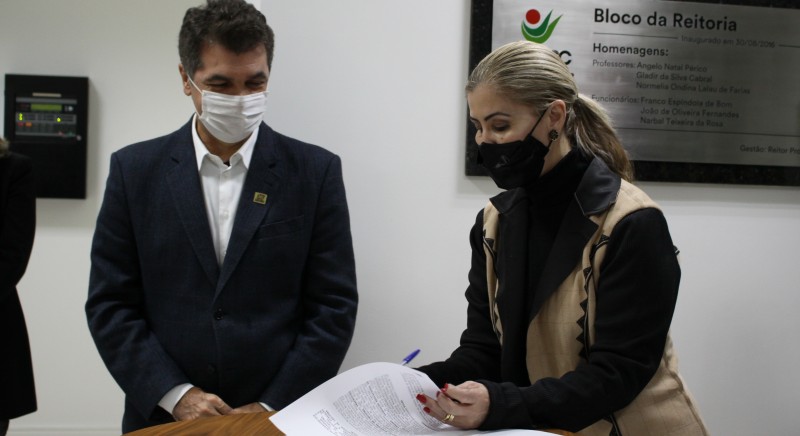 Ambulatrio de Ateno  Sade da Pessoa com Fibromialgia  realidade em Cricima