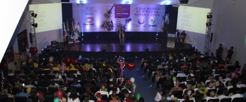 Uma grande noite na final do festival Uma Can��o Para Crici�ma