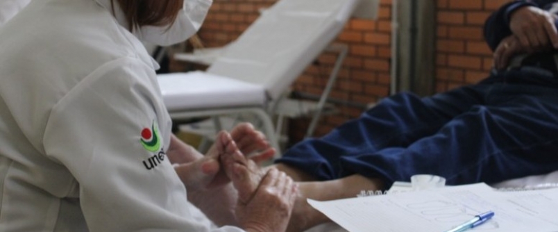 T�cnico em Massoterapia da Unesc oferece atendimento gratuito