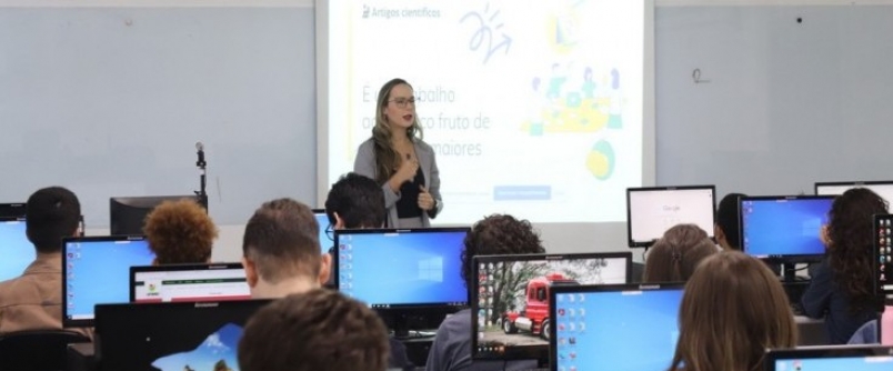 Oficinas de ingls e de elaborao de escritas para artigos cientficos marcam programao do Fiepe