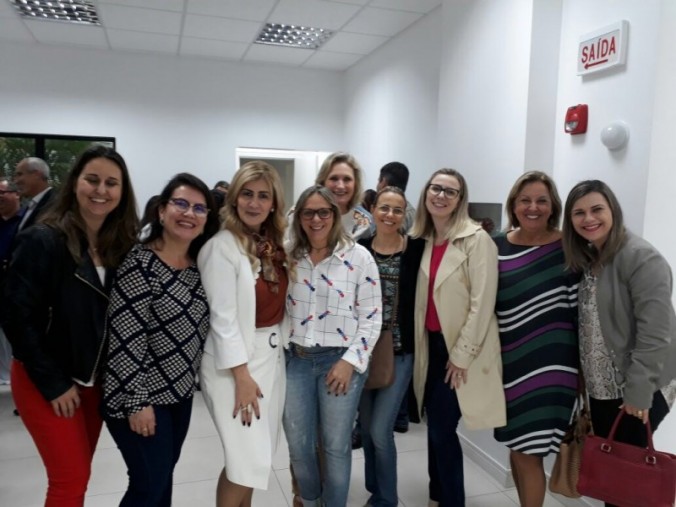 Comemoramos com o Curso de enfermagem, o aniversario da reitora da UNESC, Luciane Bisognin Ceretta ( Enfermeira Reitora)