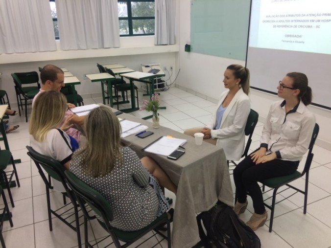 Inicio dos TCCs da ltima fase, nona fase, do curso de enfermagem da UNESC