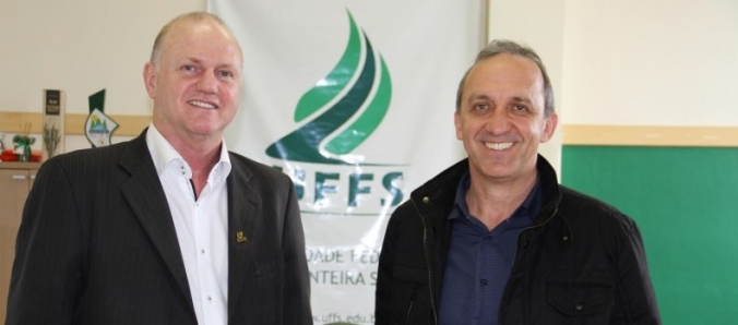 Reitor conhece as obras do novo campus da UFFS, em Erechim