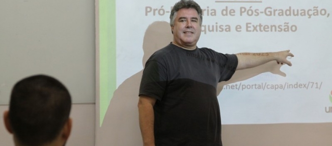 Professores participam de Forma��o de Pesquisadores
