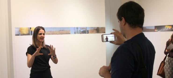 Conhe�a o deserto do Texas pelo olhar da artista criciumense Let�cia Cardoso