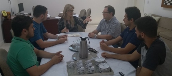 Reitoria tem primeiro encontro com a chapa eleita para o comando do DCE