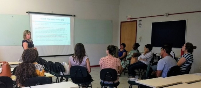 Servi�os prestados � pessoa com defici�ncia s�o discutidos em evento no campus
