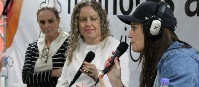 Mesa redonda debate feminismo na Unesc