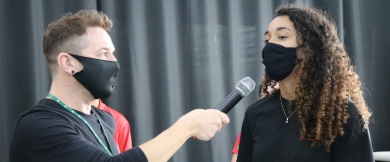 Projeto do curso de Teatro trabalha t�cnicas de comunica��o com alunos do Col�gio Unesc