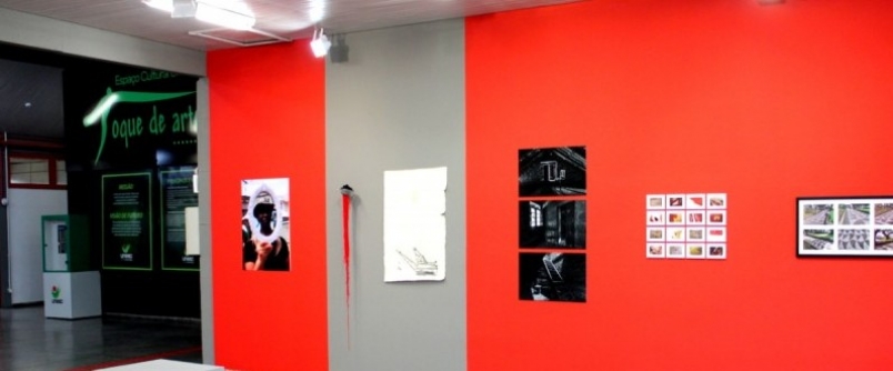 Espa�o Cultural �Toque de Arte� da Unesc recebe a exposi��o IV Coletiva de artistas do Sul