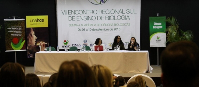 Erebio Sul: Conferncia debate formao de professores de Cincias e Biologia