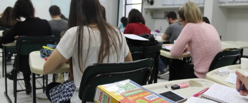 Curso de Direito da Unesc promove aulas preparatrias para exame da OAB