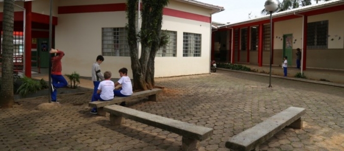 Alunos de Arquitetura v�o revitalizar espa�os de Escola de Crici�ma