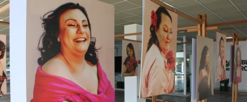 Exposio fotogrfica traz mensagem de conscientizao no Outubro Rosa