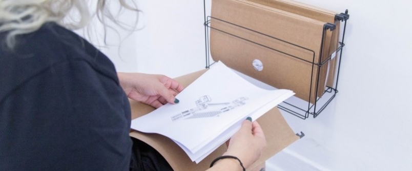 Exposio comea com o toque do dedo no dorso da mquina ser aberta segunda-feira na Sala Edi Balod