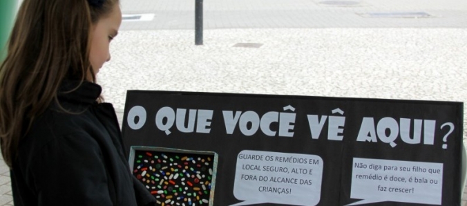 Curso de Farm�cia orienta comunidade sobre uso racional de medicamentos