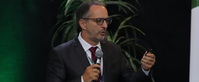 Professor da Unesc tem tese de doutorado avaliada como destaque