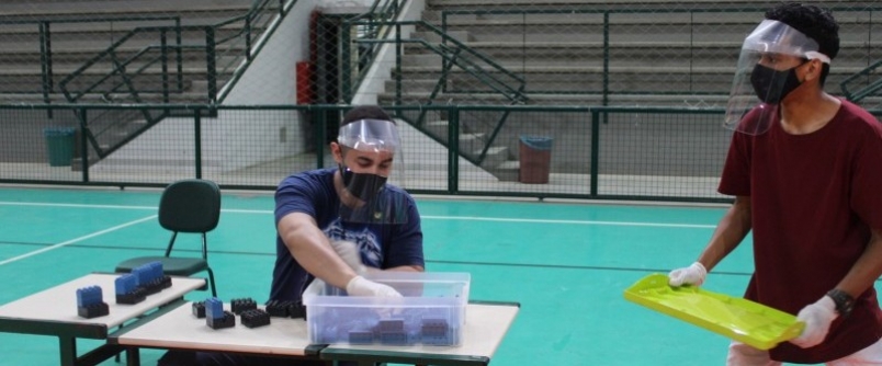 Aula pr�tica envolve estudantes e detalha todos os processos de uma linha produtiva